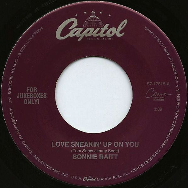 Bonnie Raitt Groovy 45 Coaster - Love Sneakin' Up On You